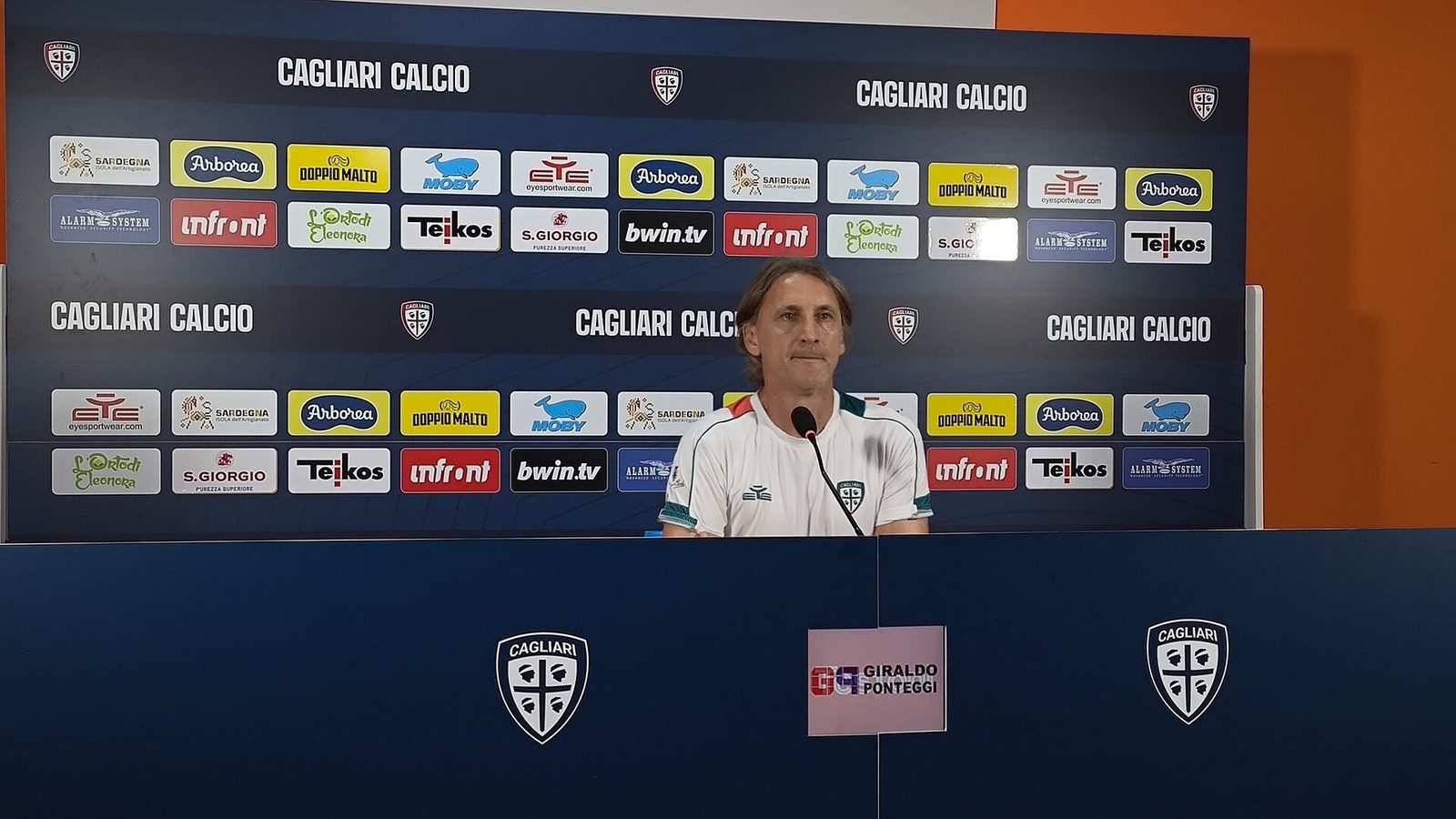 Davide Nicola, Cagliarin lehdistötilaisuudessa kesällä 2024