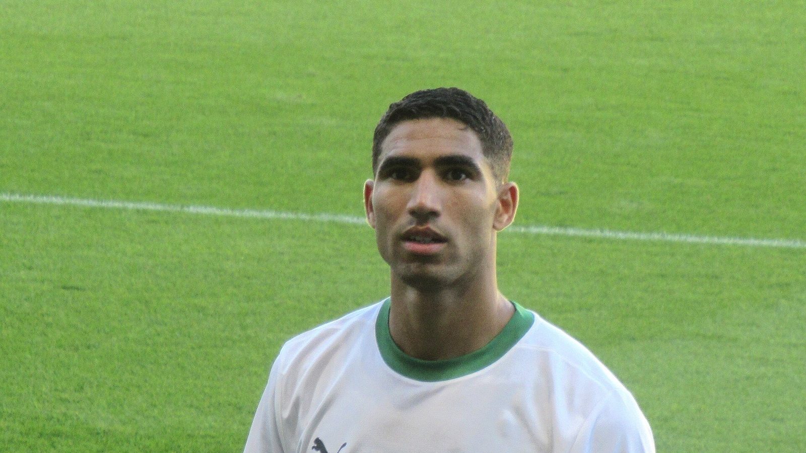 Achraf Hakimi Marokon paidassa olympialaisissa