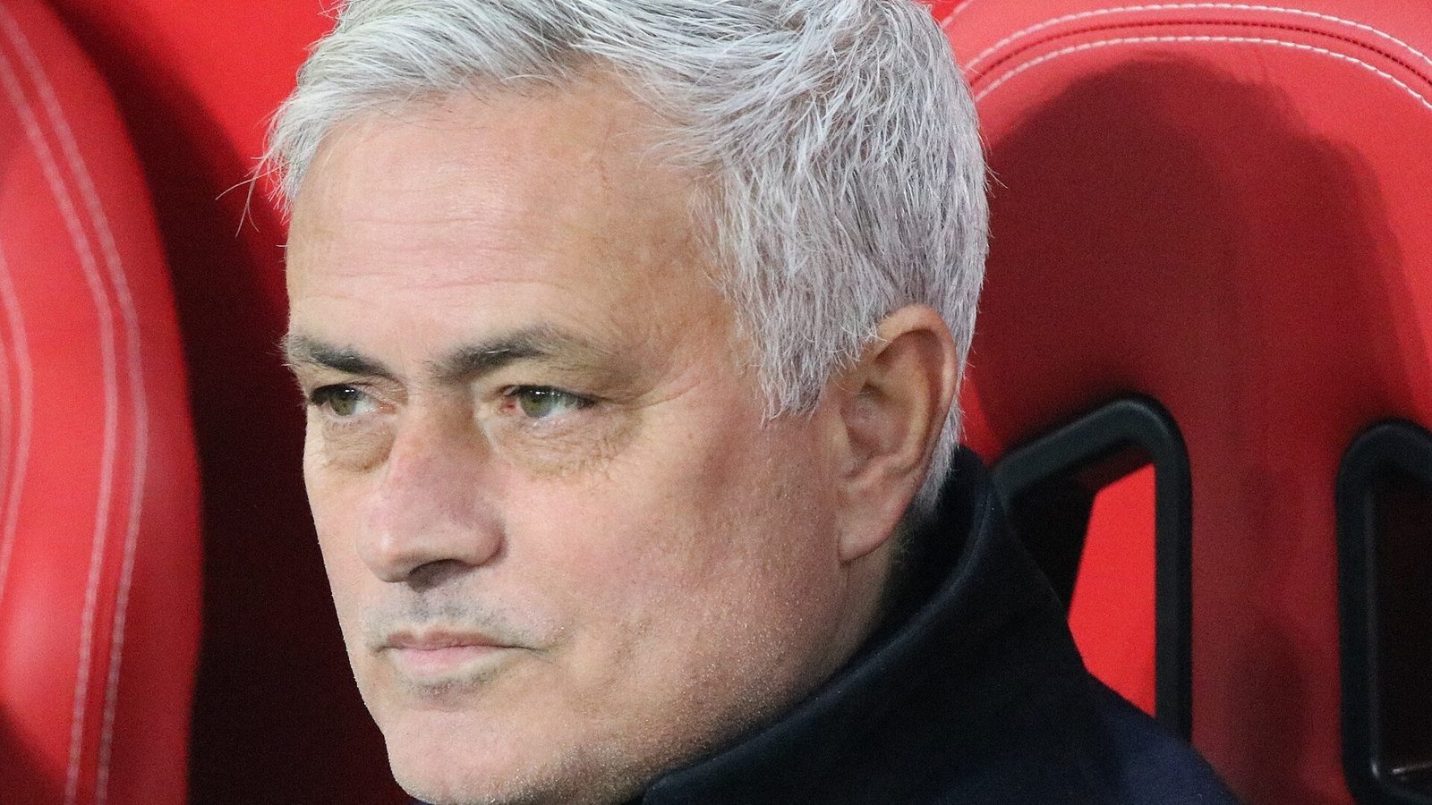 José Mourinho (Roma), Roman valmentajana vaihtopenkillä