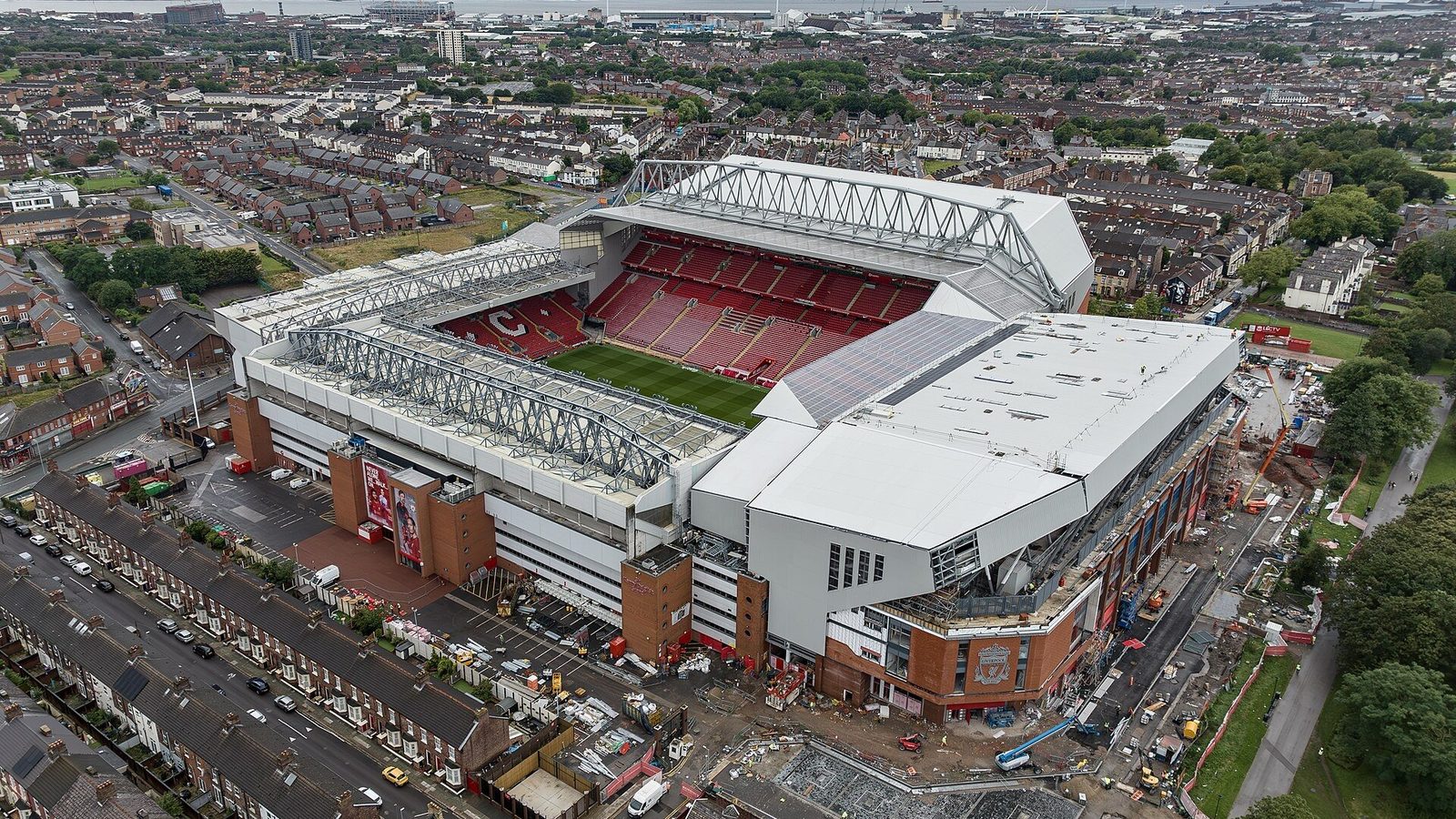 Anfield ilmasta kuvattuna